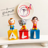 مکعب اسم با مجسمه